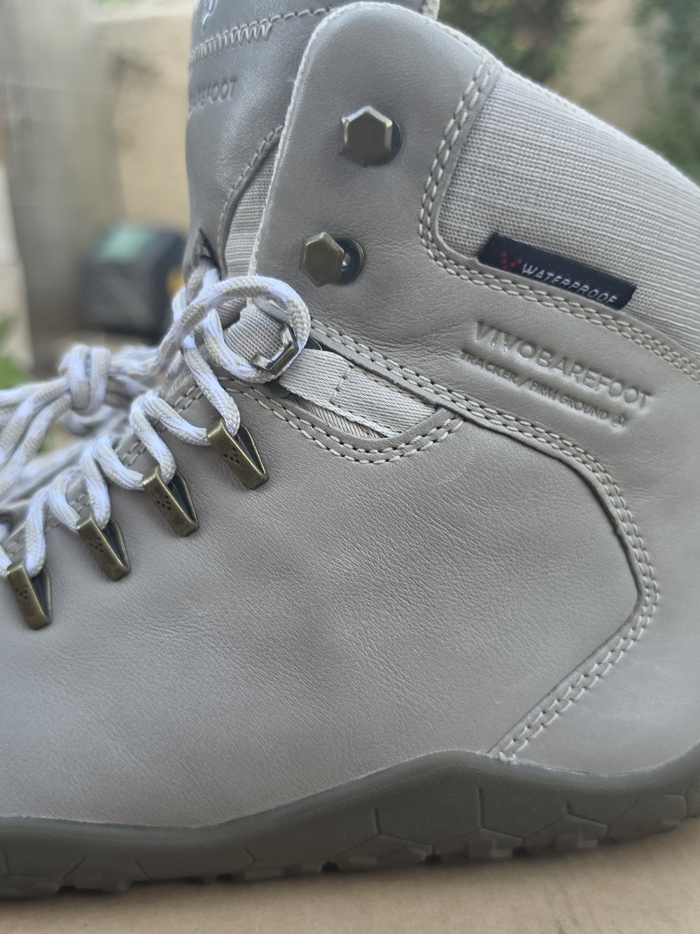 Vivo barefoot Women's Beige/Tan Waterproof Heeled Hiking Boots W8 - Picture 4 of 8